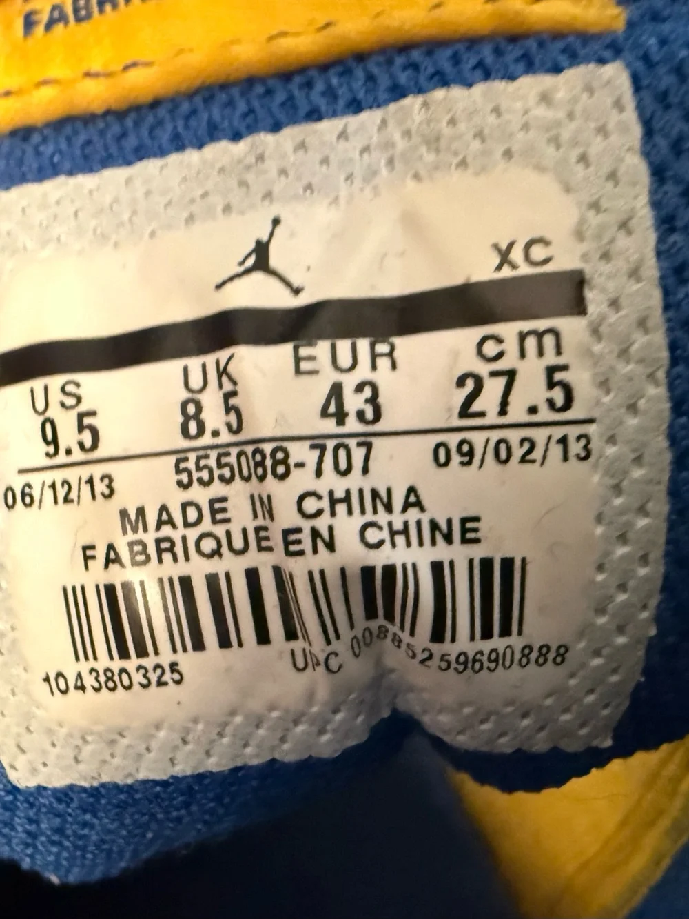 Nike Air Jordan 1 Retro Men’s High-Top Sneakers in Blue and Yellow 9.5